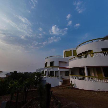 Villa Infinity By The Sea Murud  Εξωτερικό φωτογραφία