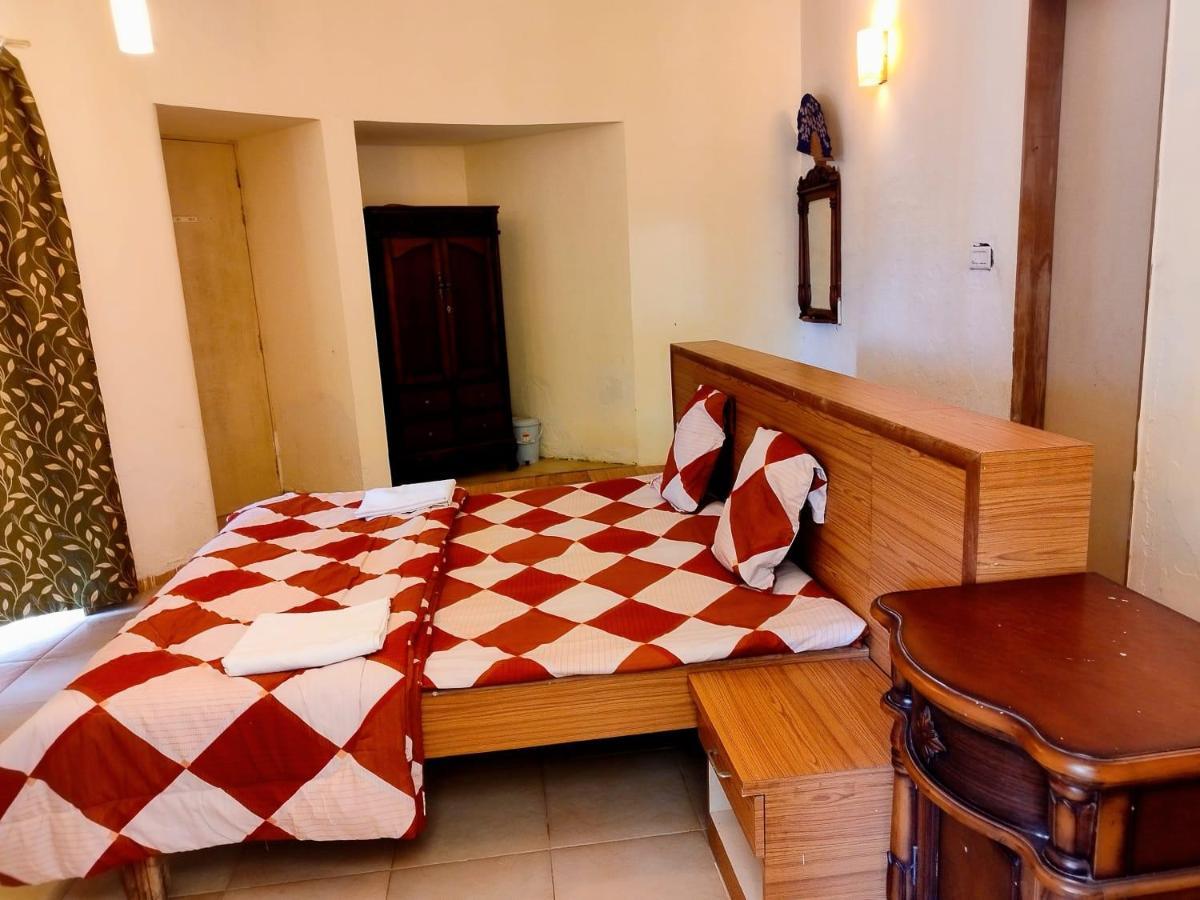 Villa Infinity By The Sea Murud  Εξωτερικό φωτογραφία