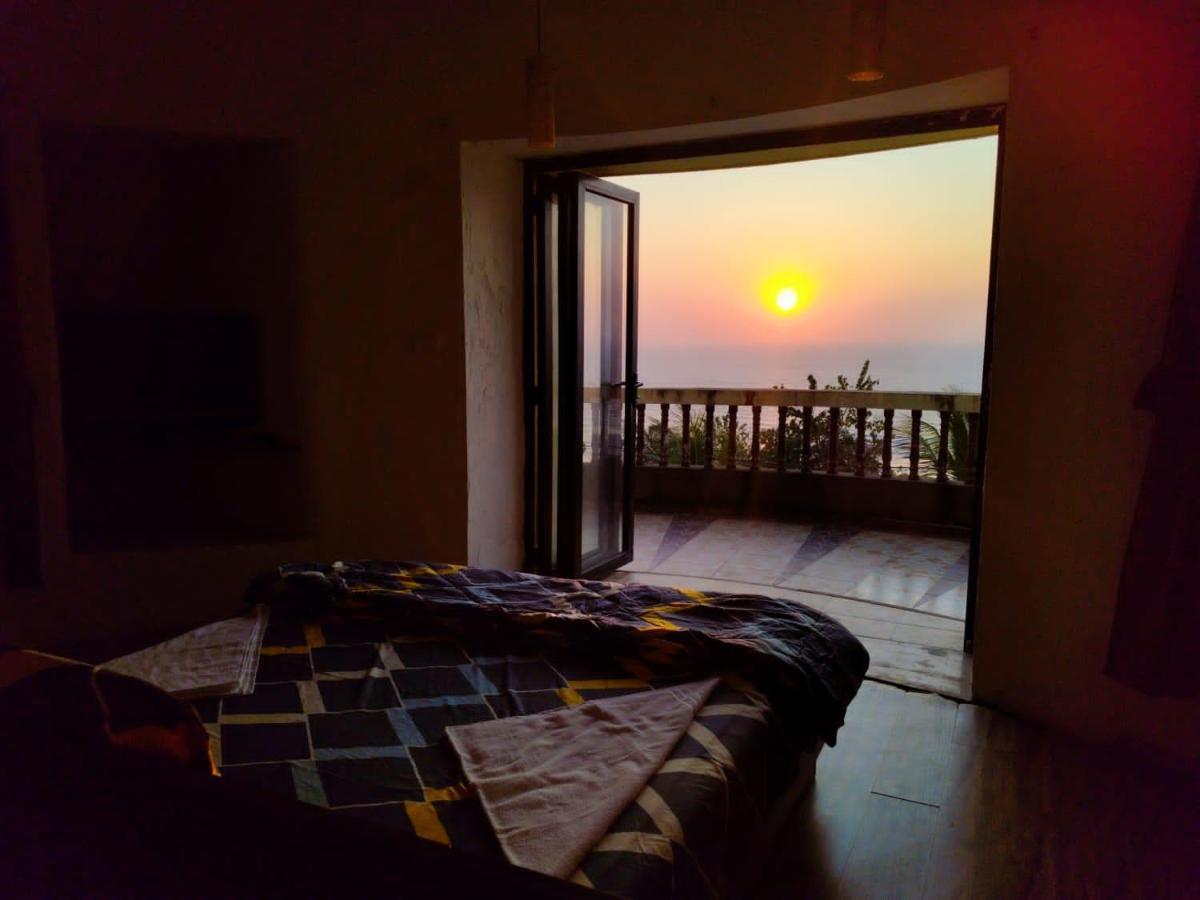 Villa Infinity By The Sea Murud  Εξωτερικό φωτογραφία