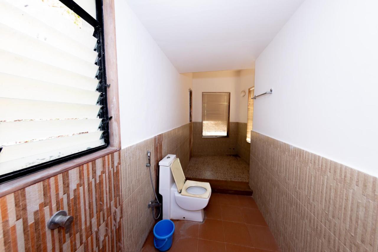 Villa Infinity By The Sea Murud  Εξωτερικό φωτογραφία