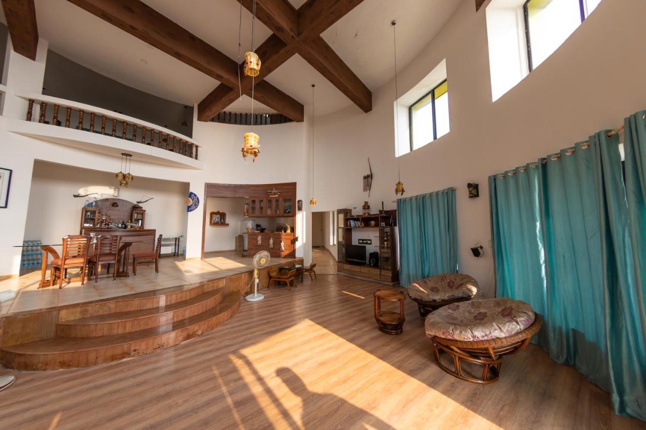 Villa Infinity By The Sea Murud  Εξωτερικό φωτογραφία