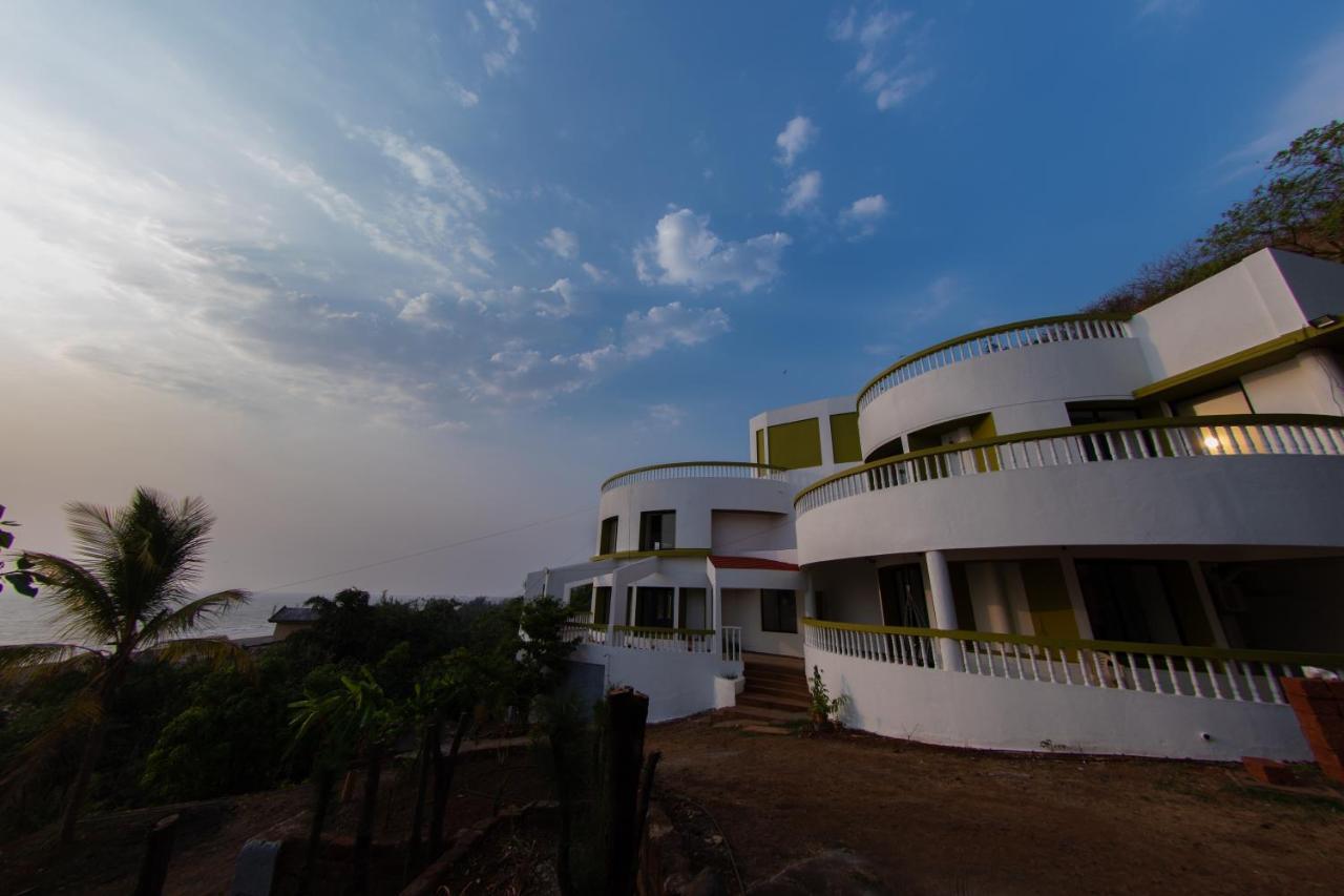 Villa Infinity By The Sea Murud  Εξωτερικό φωτογραφία