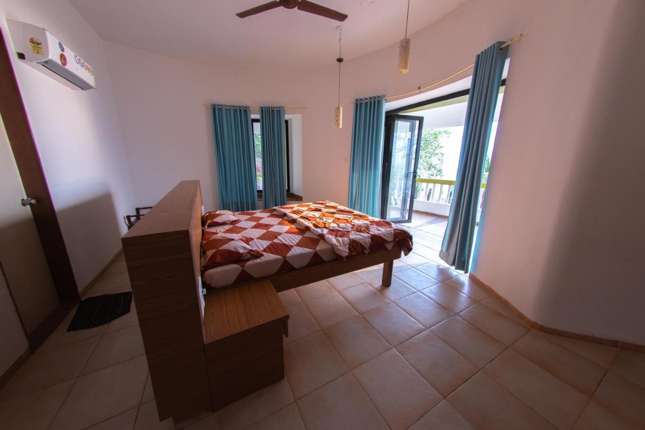 Villa Infinity By The Sea Murud  Εξωτερικό φωτογραφία
